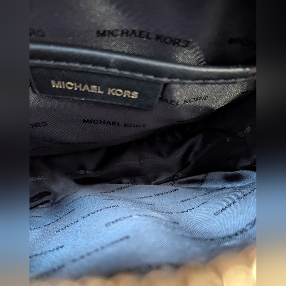 Michael Kors Delaney Canteen Crossbody - Lion Head Studded Leather - Black - Picture 9 of 11